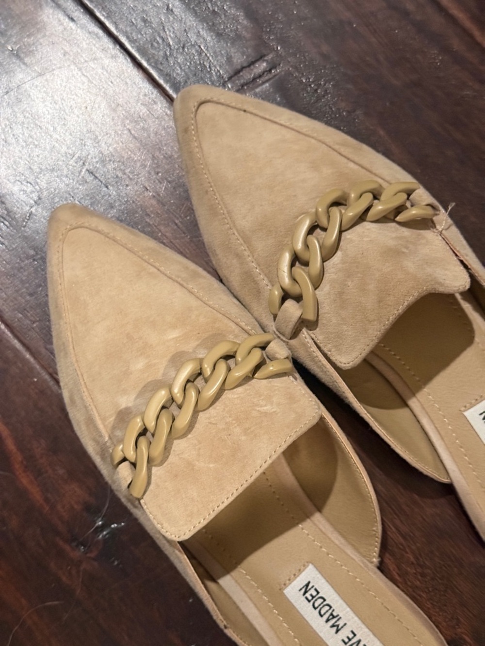 Steve Madden Beige Suede Pointed Chain-Trim Mules